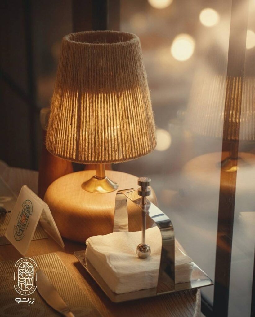 آباژور شارژی چوبی